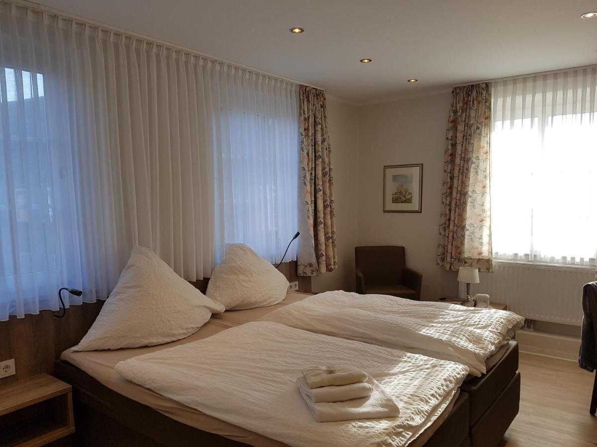 Hotel Pension Haus Pooth วีเซิล ภายนอก รูปภาพ